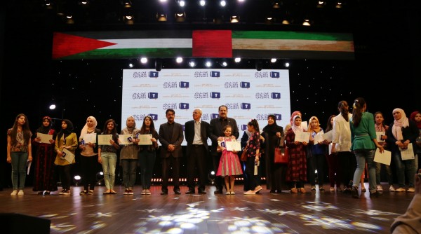 الطالبة مريم ثلجي تحصد المركز الأول في مشروع تحدي القراءة العربي